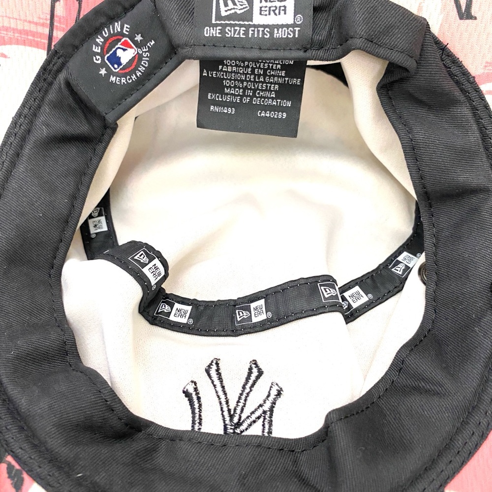New Era UNISEX New York Yankees Natural Retro Beachin' Bucket Hat - Picture 6 of 9